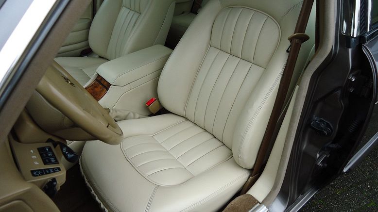 Jaguar XJ6 - X 300