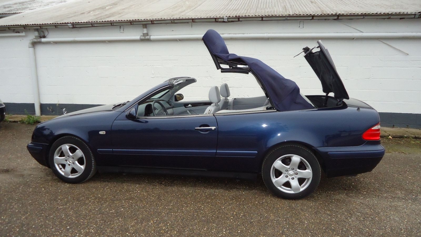 Mercedes-Benz CLK CABRIOLET - W208 