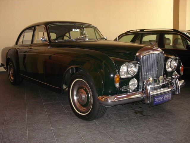 Bentley S3 - flying spur