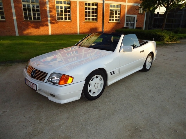 Mercedes-Benz 320 SL - cabrio