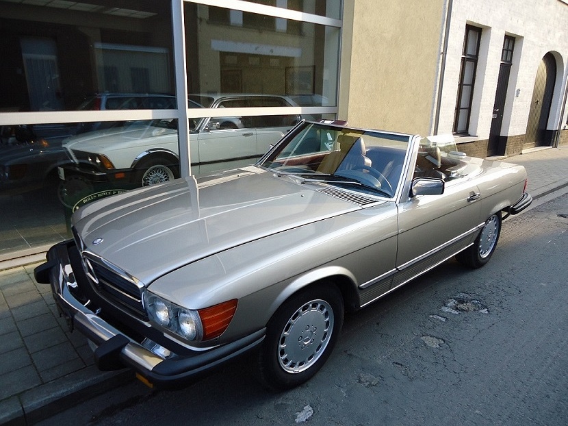 Mercedes-Benz 380 - SL 106